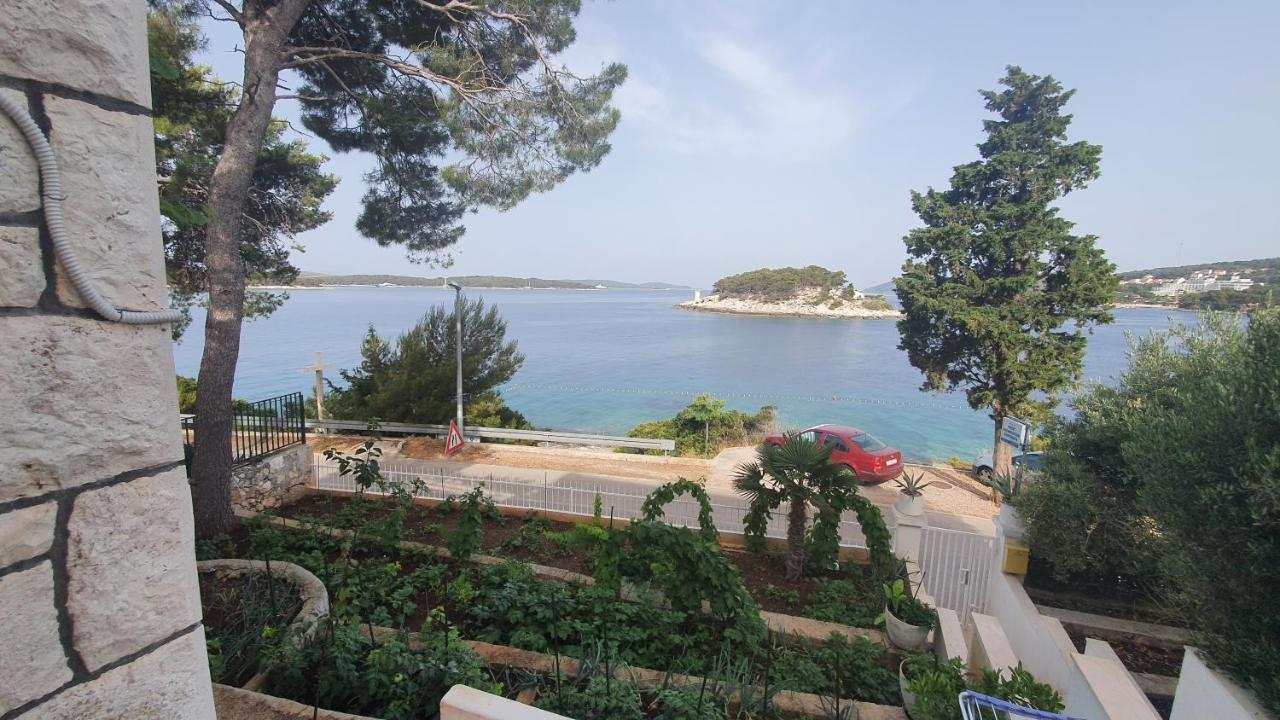 Shabby Chic Beach Cottage Hvar Hvar Town Dış mekan fotoğraf